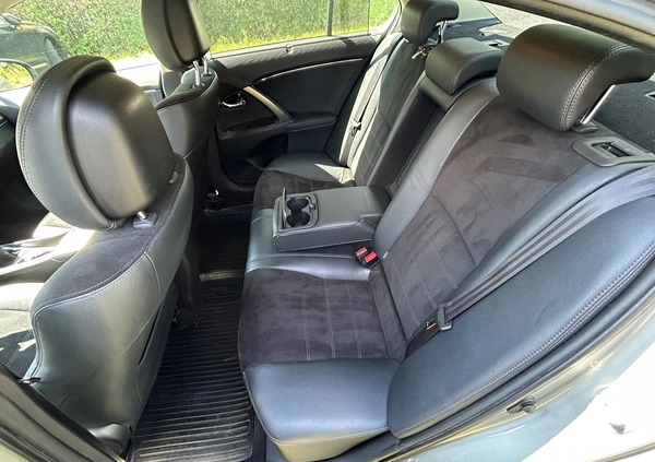 Toyota Avensis cena 36500 przebieg: 194000, rok produkcji 2013 z Będzin małe 781